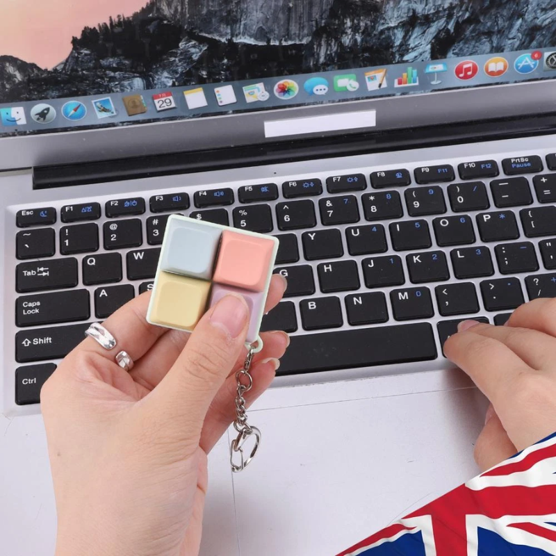 MAG+ Macaron Keycap Keychain