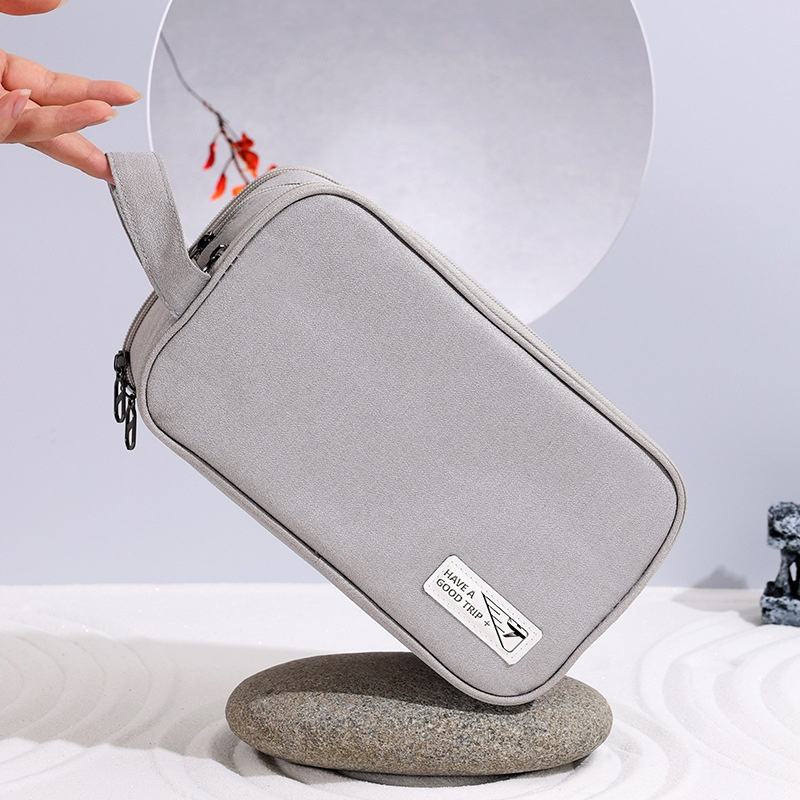 MAG+ Toiletries Bag