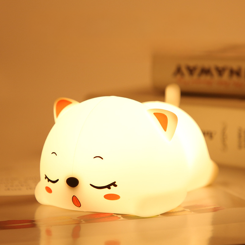 MAG+ Snoring Cat Night Light